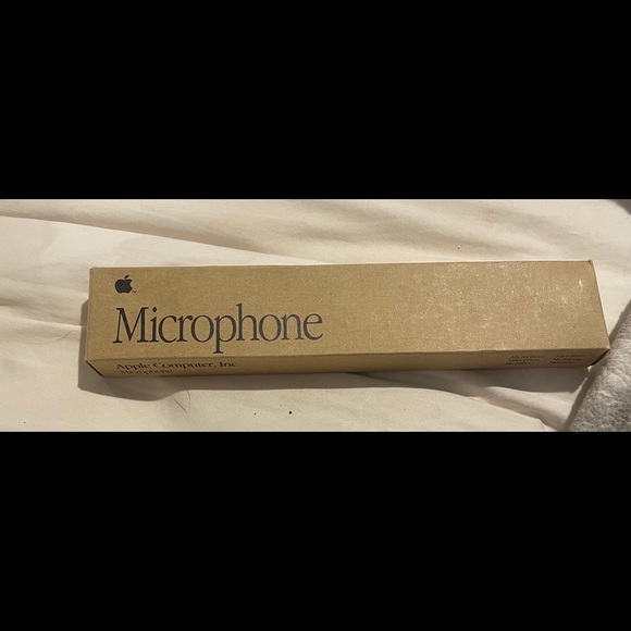 Apple computer microphone 1991